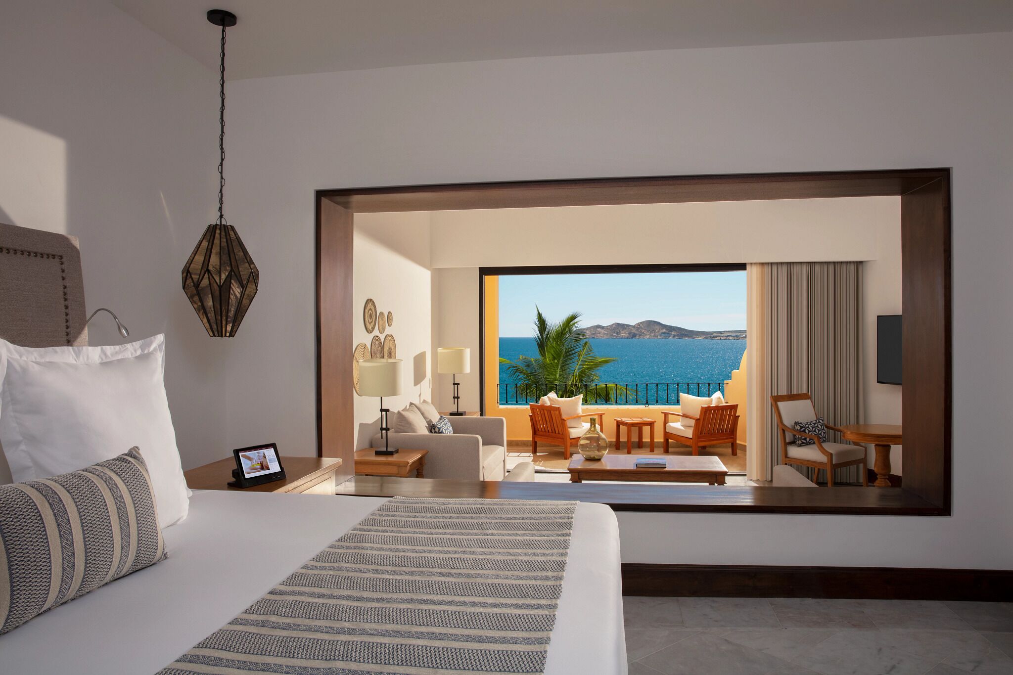 Honeymoon Suite Ocean View | Egyptian cotton sheets, premium bedding, minibar, in-room safe