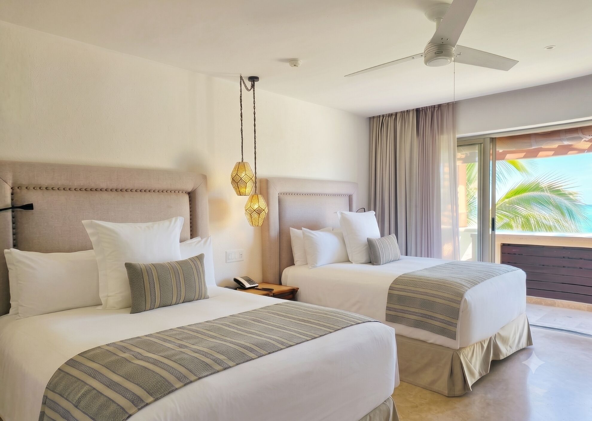 Suite de luxe, 2 dormitoris, vistes a l'oceà (Imperial) | Llençols de cotó egipci, roba de llit d'alta qualitat i minibar 