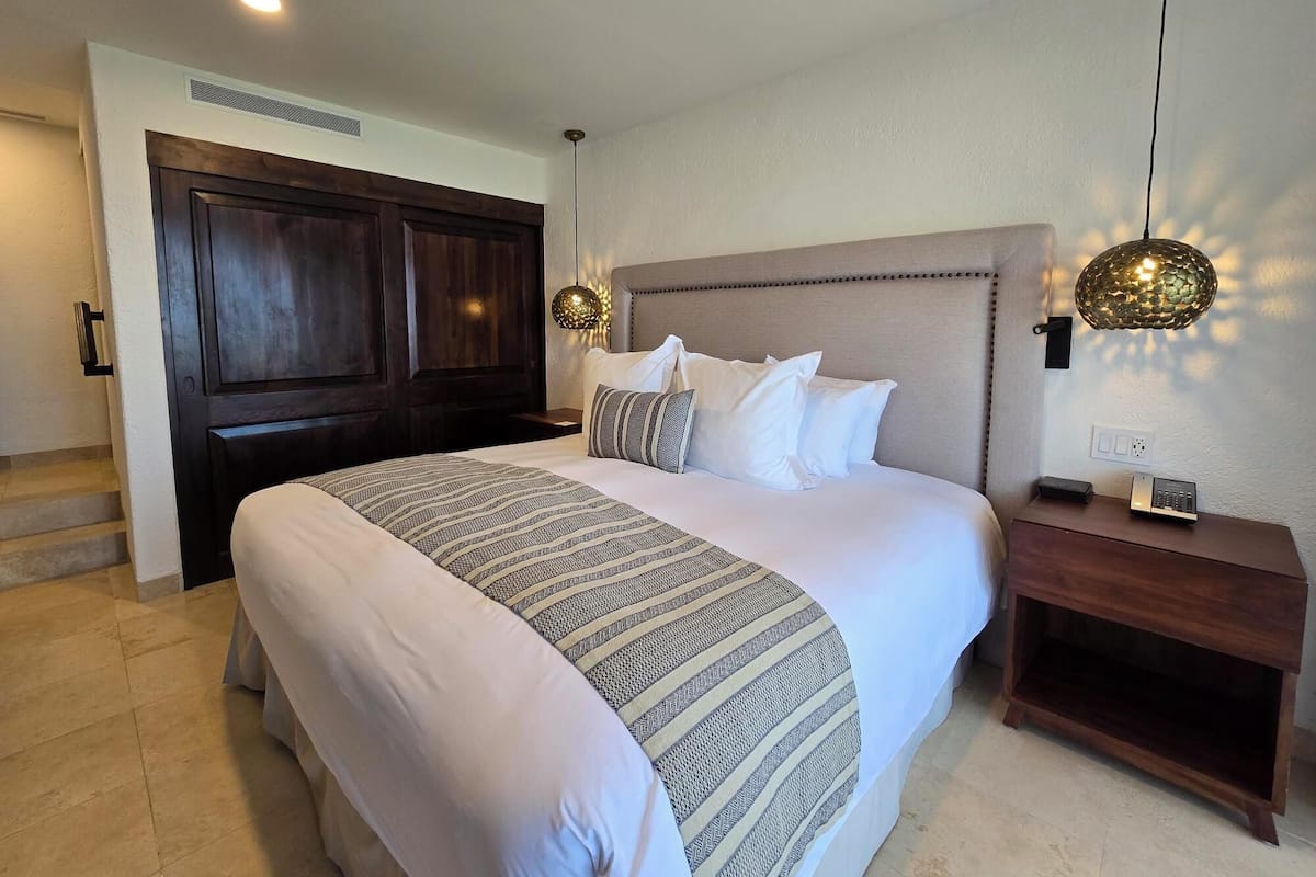 Luxury Suite, 1 Bedroom (Master)