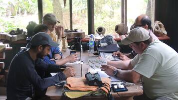 Coin salon dans le hall