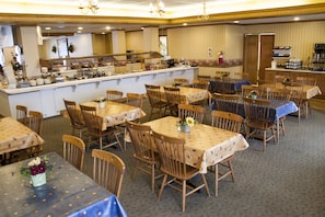 Bao gồm bữa sáng buffet hàng ngày