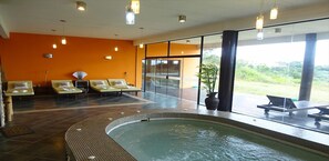 Indoor spa tub - Los Cedros Resort & Convention Center (Santa Cruz)