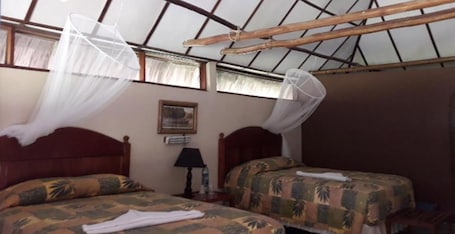 Habitación. Hotel Tikal Inn