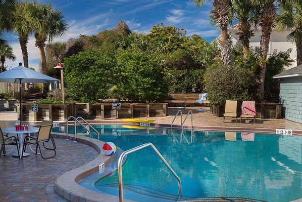 3 outdoor pools - Ocean Gate at Hibiscus Resort (St. Augustine)