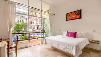 Phòng Deluxe, 1 giường cỡ king | Quang cảnh từ phòng