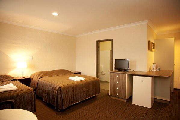 Quadruple Room, Multiple Beds, Non Smoking, Ensuite