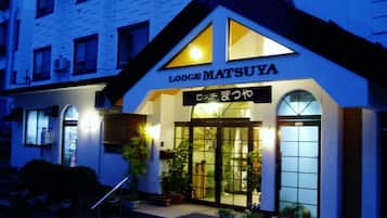 Front of property – evening/night