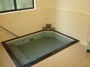 Bain à remous intérieur