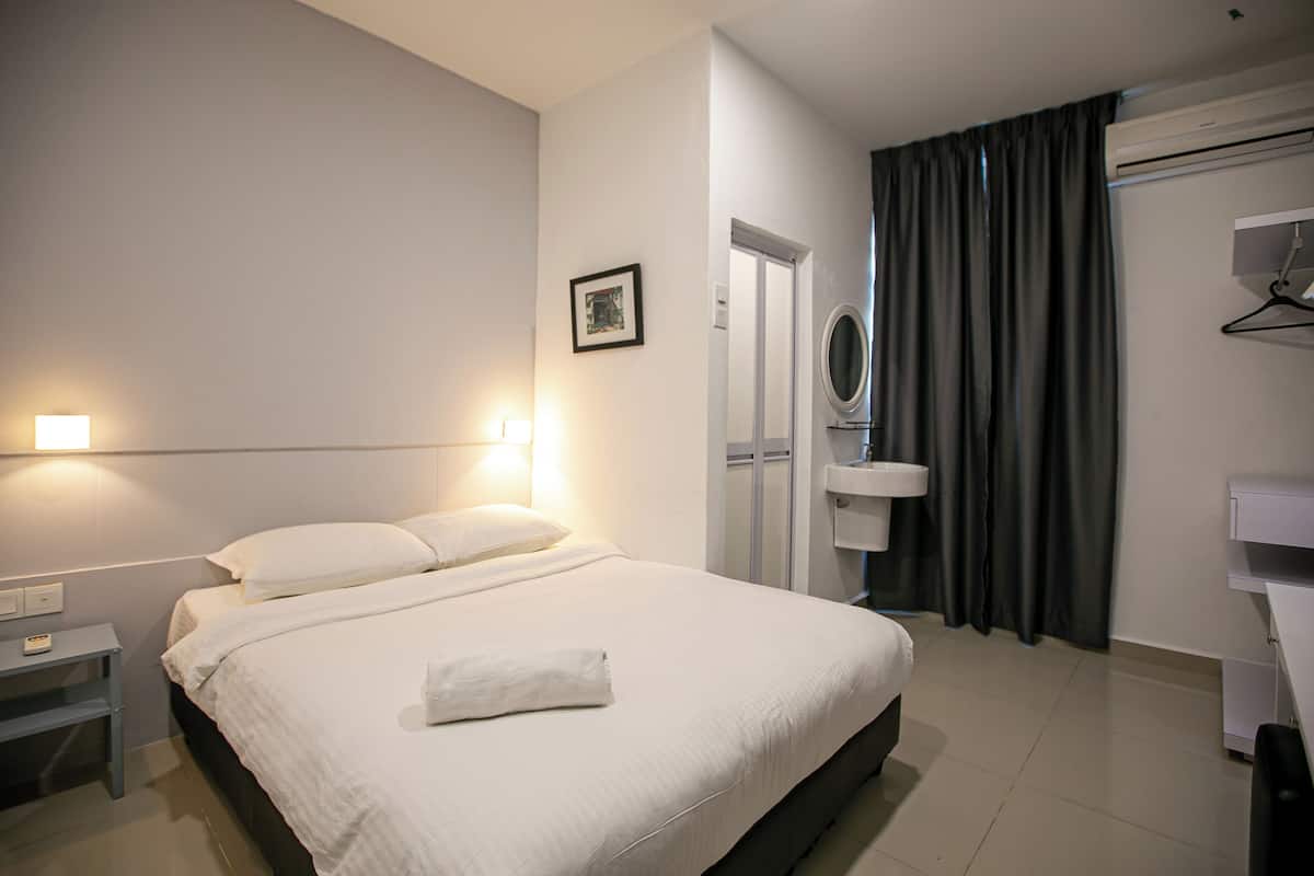 Chambre Double Supérieure | Bureau, Wi-Fi gratuit, draps fournis