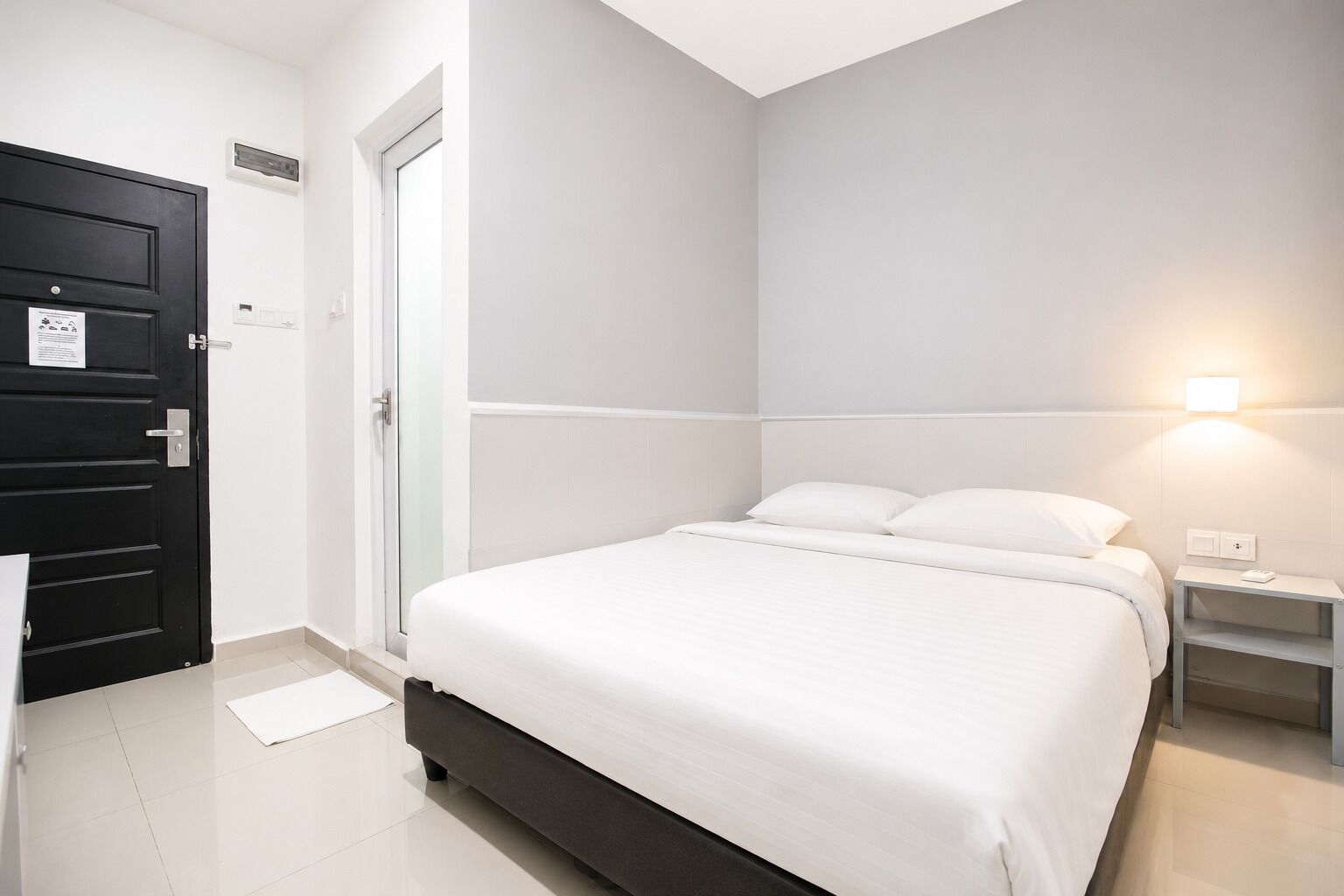 Chambre Standard double | Bureau, accès au Wi-Fi (inclus), literie fournie