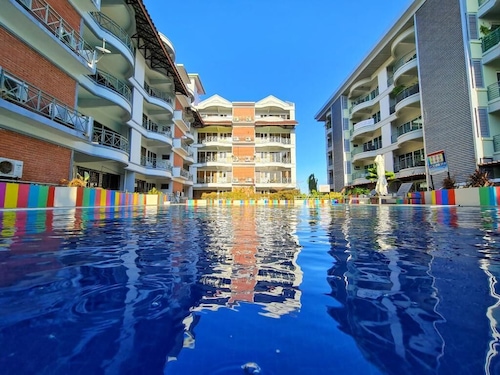 Perdana Serviced Apartment & Resorts