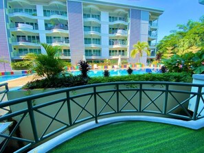 Deluxe Apartment, 2 Bedrooms, Lagoon View | Terrace/patio