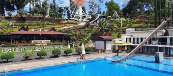 Hotel Selecta Batu Malang