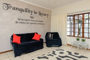 Interior - Zesty Guesthouse (Port Edward)