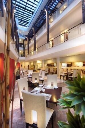 International cuisine - Horison Sagita Balikpapan (Balikpapan)