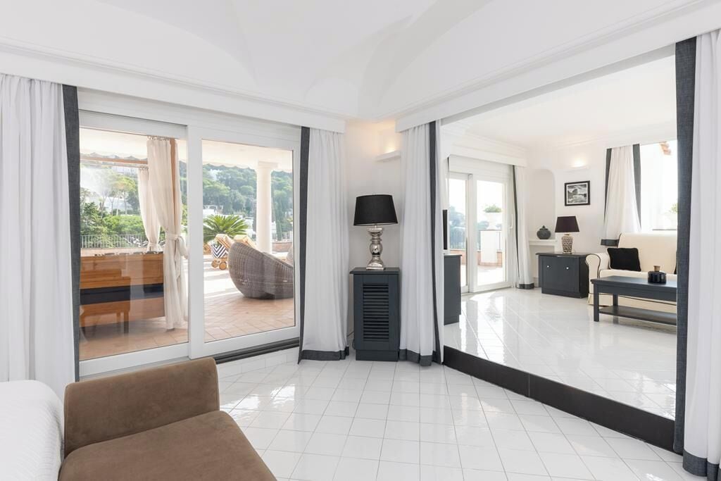 Exclusive Suite, 2 Bedrooms, Sea View