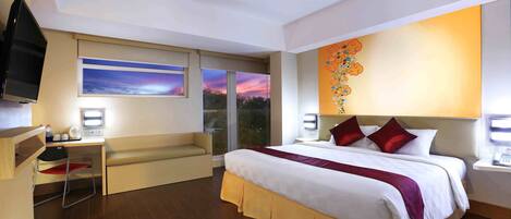 Deluxe Family Room | Zimmersafe, Schreibtisch, schallisolierte Zimmer, kostenloses WLAN