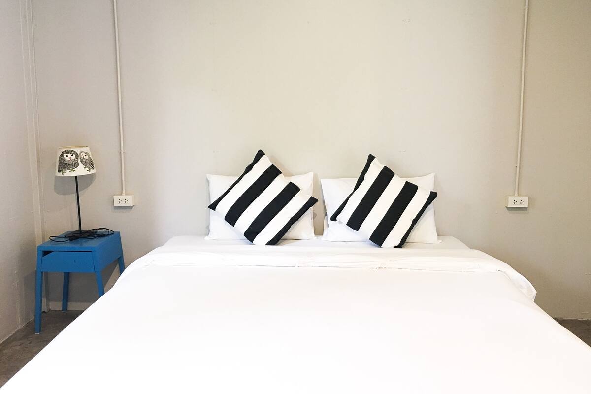 Double Room | In-room safe, rollaway beds, free WiFi