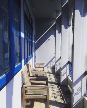 共同ドミトリー (8 Beds Dorm) | ベランダ