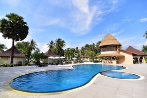 2 outdoor pools, open 7:00 AM to 6:00 PM, pool loungers - Koh Mook Sivalai Beach Resort (Ko Mook)