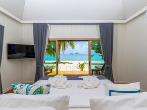 Beachfront Villa Double | Minibar, pengeskab på værelset, mørklægningsgardiner, gratis Wi-Fi