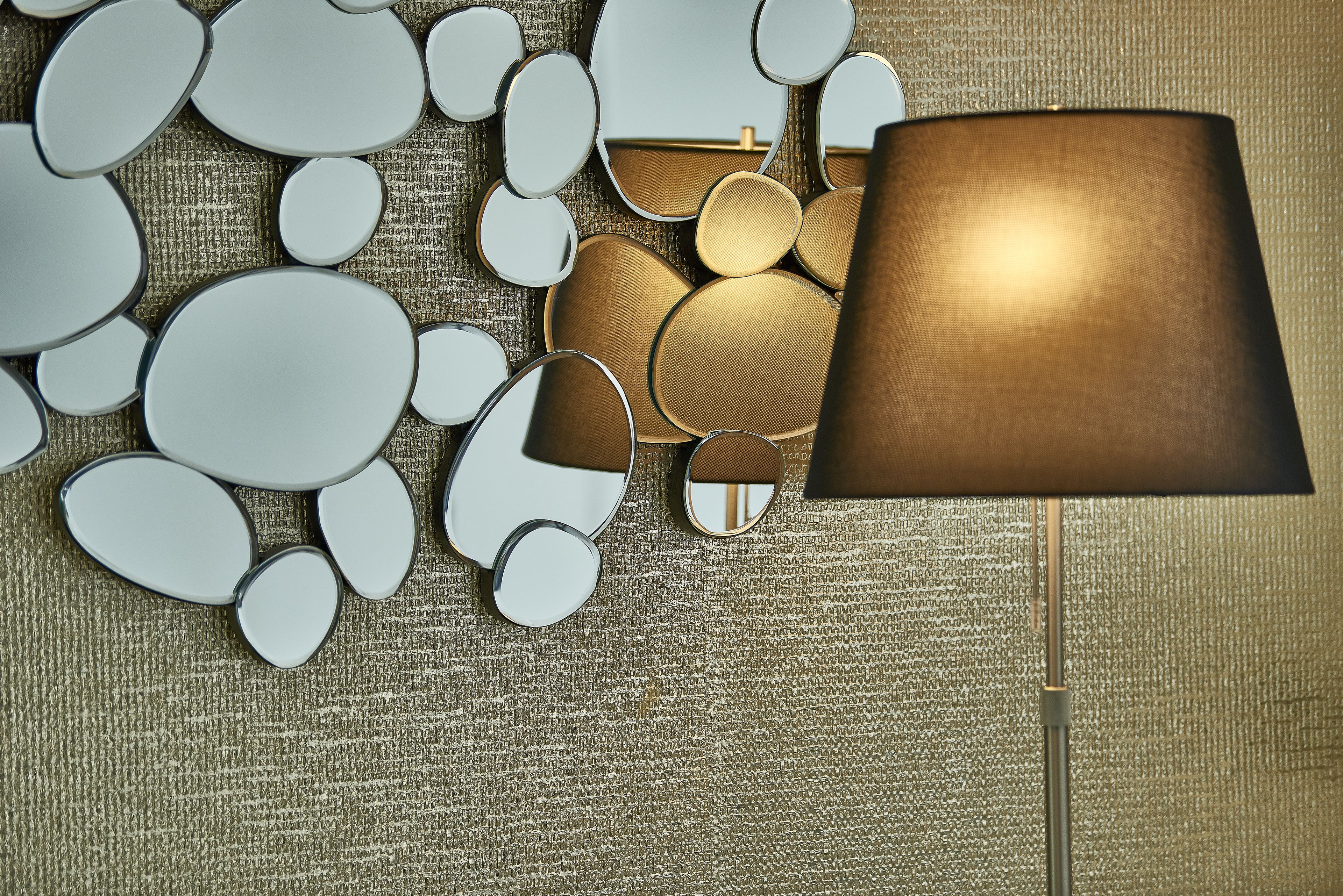 premium bedding, pillow-top beds, in-room safe, desk