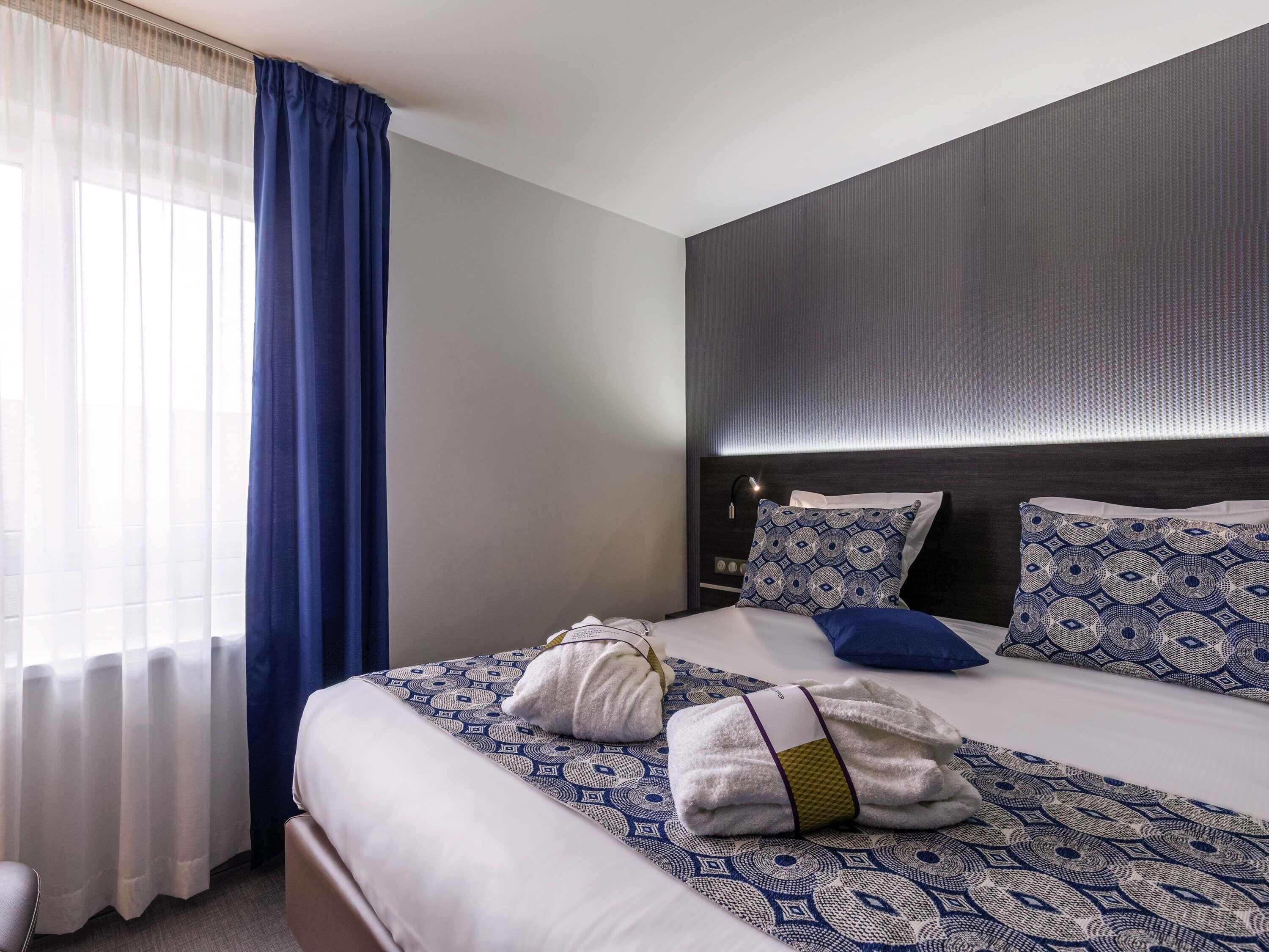 Privilege - Rum - 1 dubbelsäng | Sängtillbehör av högsta kvalitet och bäddmadrasser