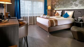 Privilege, Room, 1 Double Bed | Premium bedding, pillowtop beds, in-room safe, desk