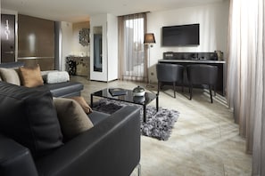 Exclusive Suite, 3 Bedrooms, Terrace | Premium bedding, pillow-top beds, in-room safe, desk
