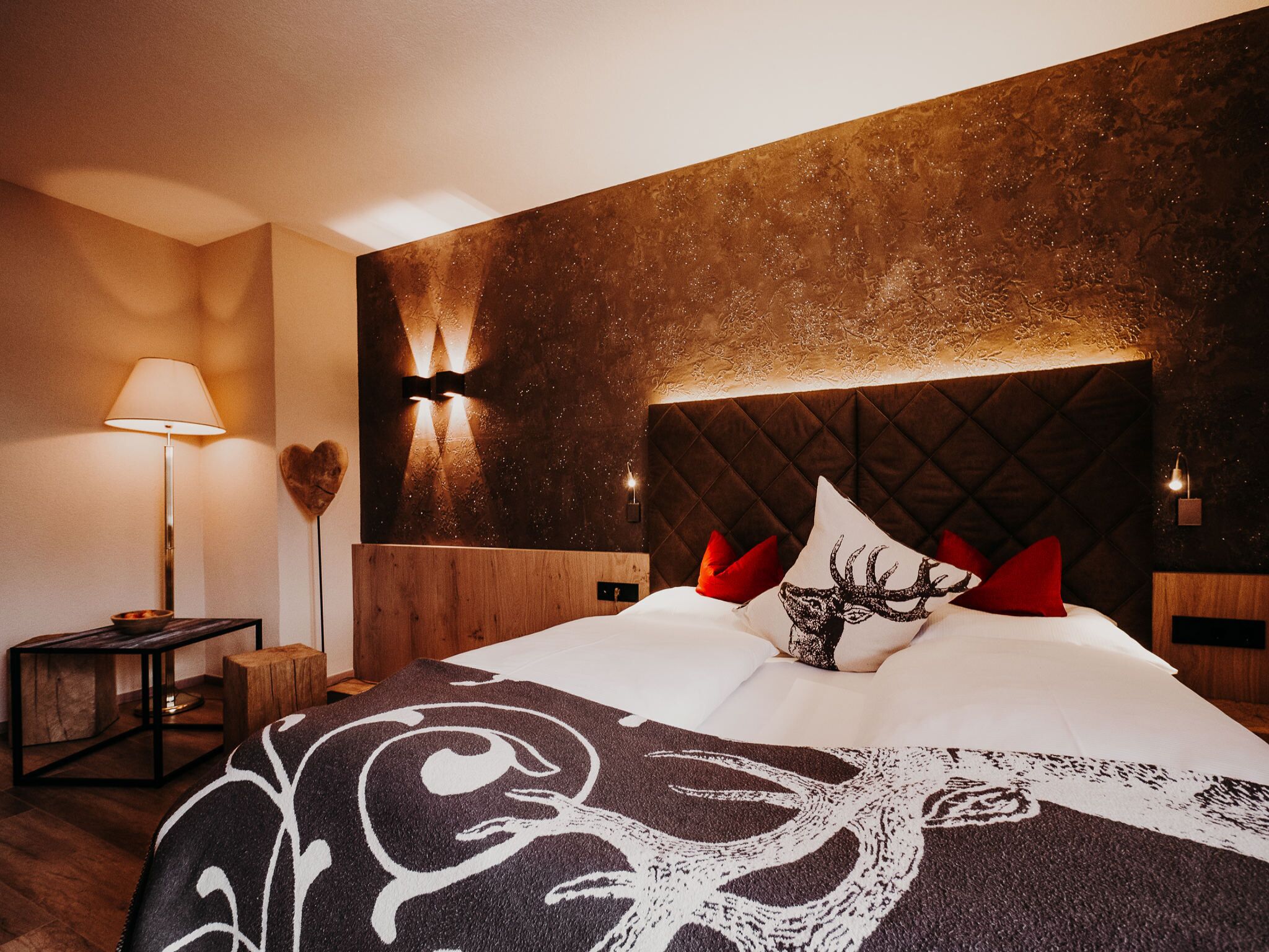 Superior Suite, Balcony, Mountain View | Minibar, in-room safe, desk, blackout drapes