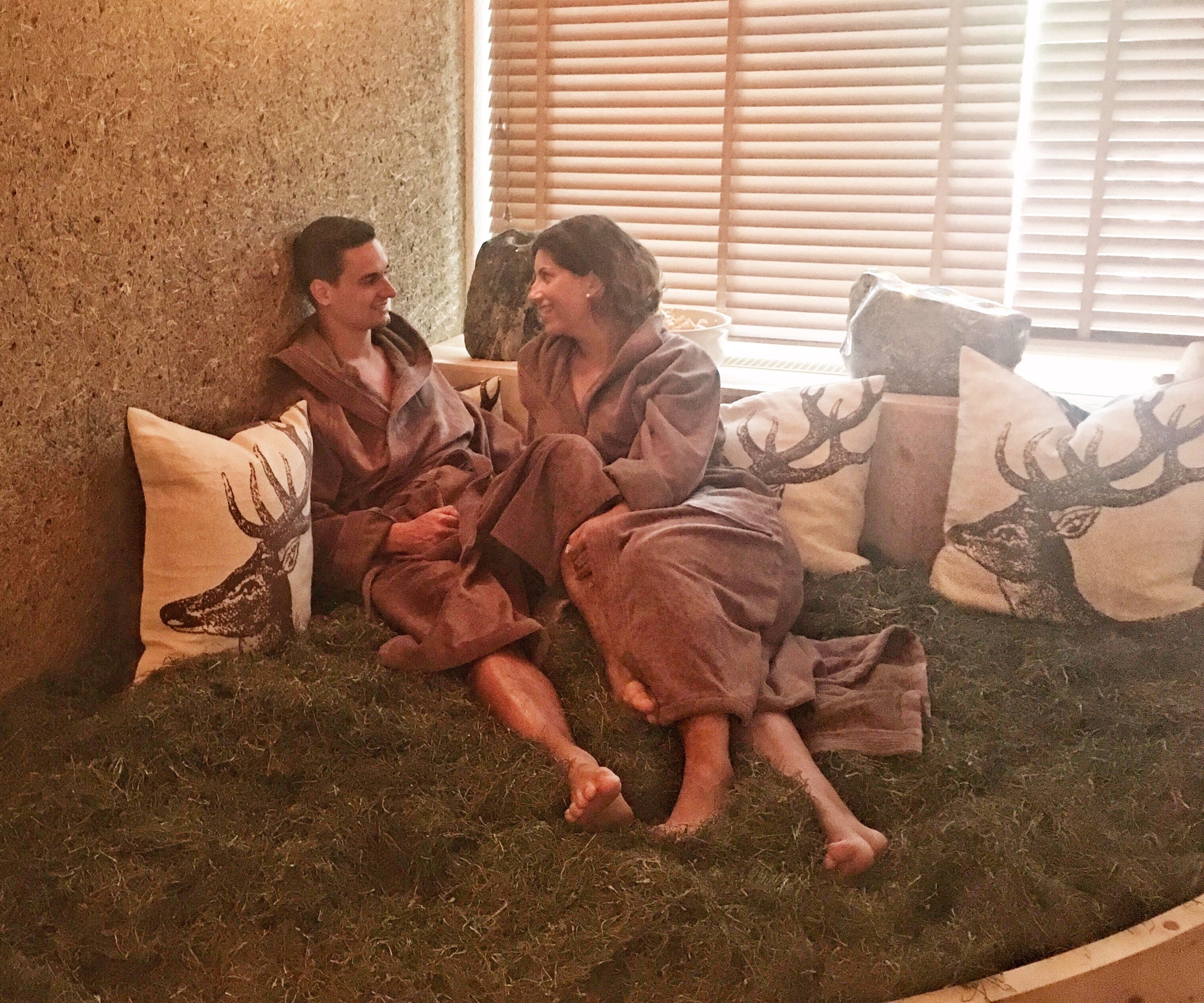 sauna, steam room, body treatments, aromatherapy, hot stone massages