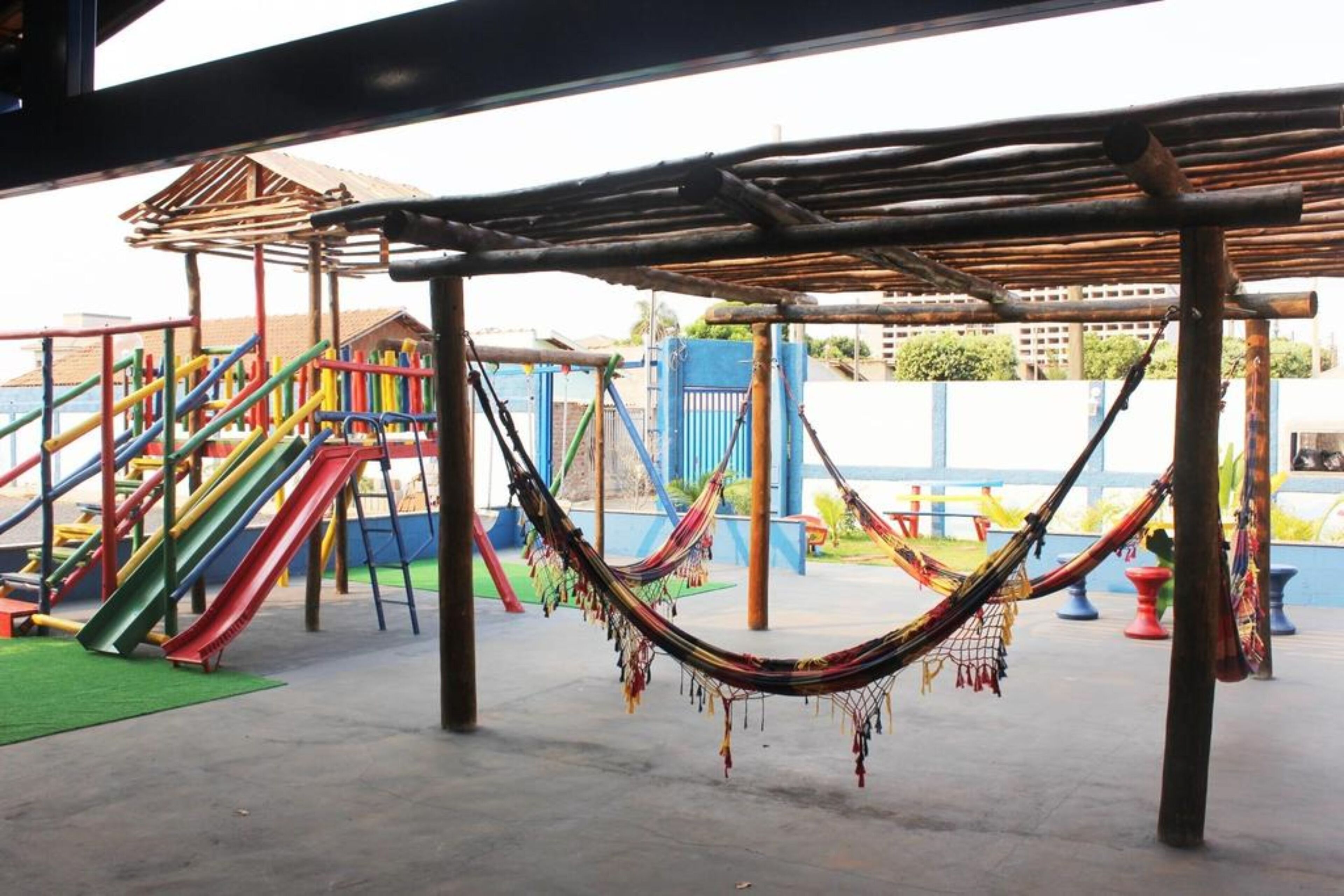 children’s play area – outdoor