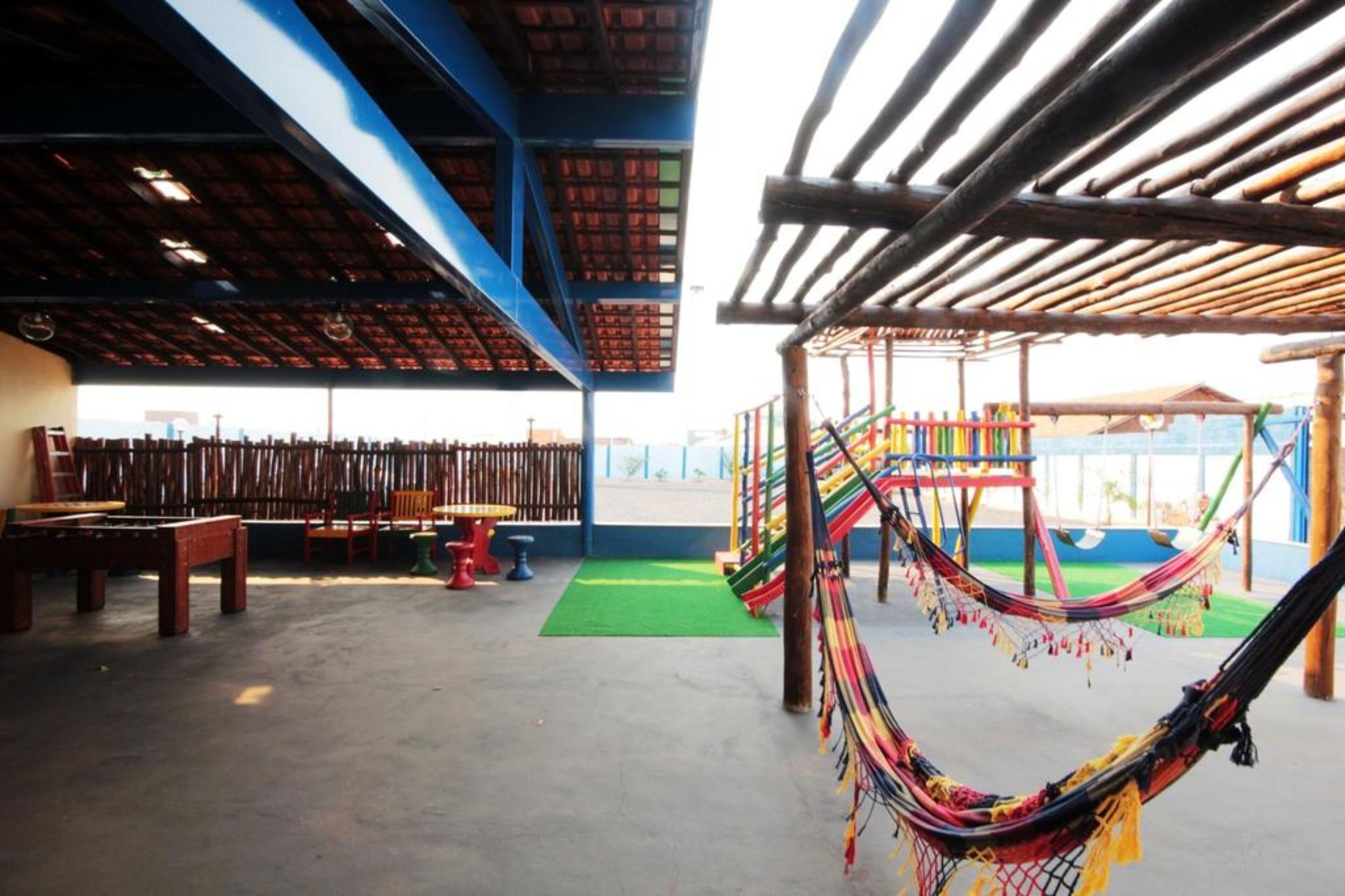 children’s play area – outdoor