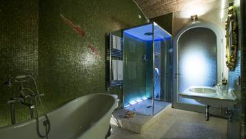 Free toiletries, hair dryer, towels
