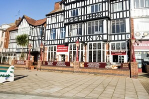 Front of property - Grosvenor House Hotel (Skegness)