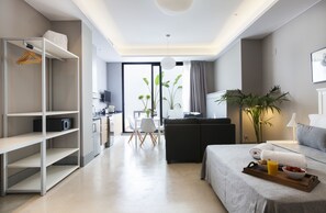 Loft, Terrace | In-room safe, soundproofing, iron/ironing board, free WiFi - Kare No Apartments by Sitges Group (Sitges)