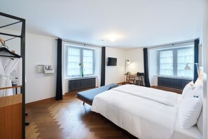 Large Double | 1 bedroom, premium bedding, in-room safe, individually decorated