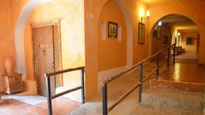 Interior - Hotel Vergel de la Sierra (San Felipe)