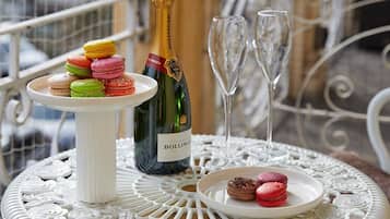 Executive Double Room, Private Bathroom | Terrace/patio