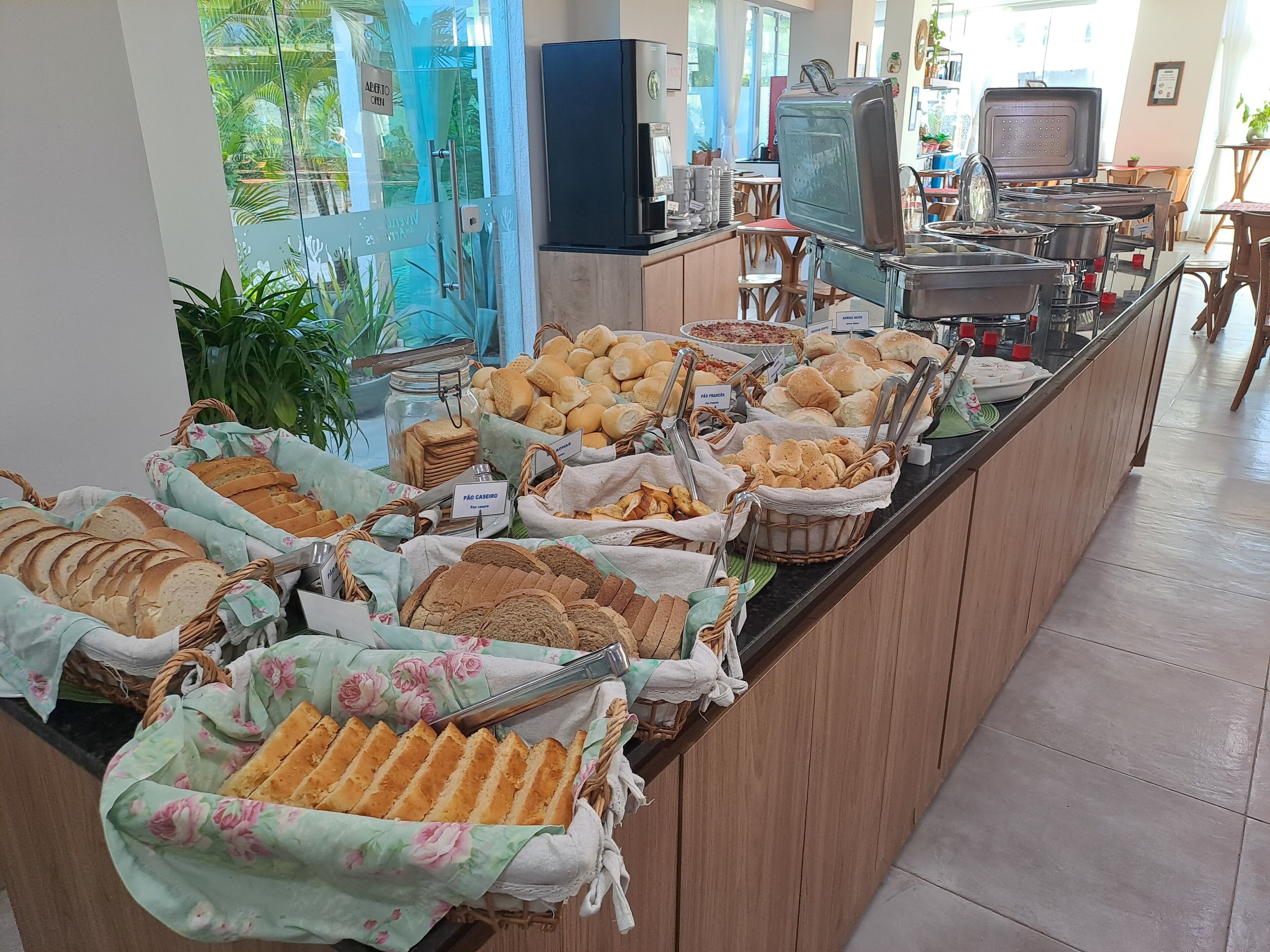 Petit déjeuner buffet compris tous les jours