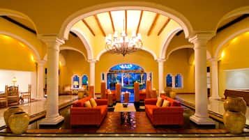 Sala de estar en el lobby