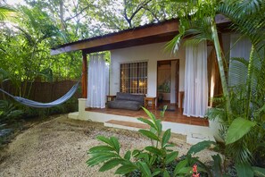 Standard Twin Room, 1 Bedroom, Private Bathroom | Garden view - Living Hotel (Nosara)