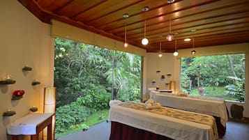 Couples treatment room(s), body treatments, aromatherapy