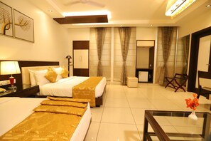 Family Suite Room | View from room - Hotel Amrapali Grand (New Delhi)
