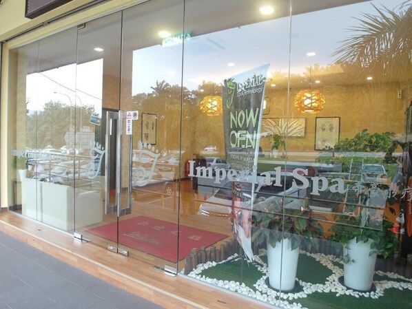 Exterior detail - Uptown Imperial Hotel (Kajang)