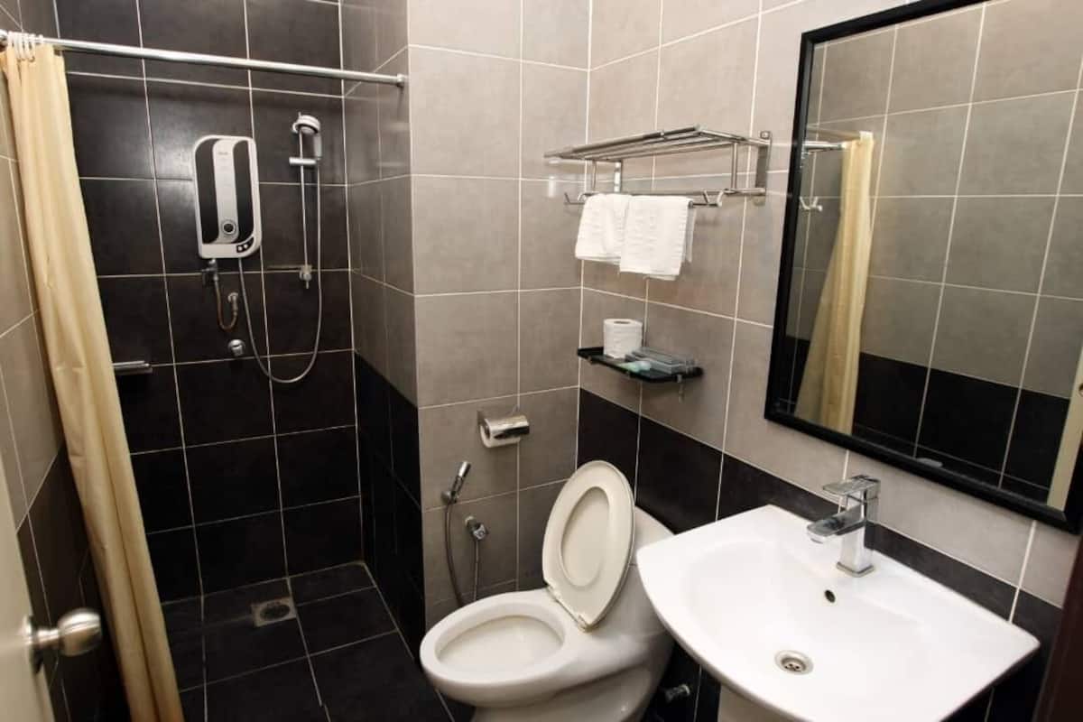 Douche, serviettes fournies