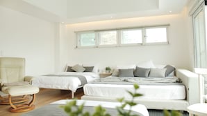 [Ja] Premium Family Room | Premium bedding, free WiFi, bed sheets - The Mei Haus Hongdae (Seoul)