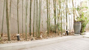 [Ra] Deluxe Twin Terrace Room | Terrace/patio - The Mei Haus Hongdae (Seoul)