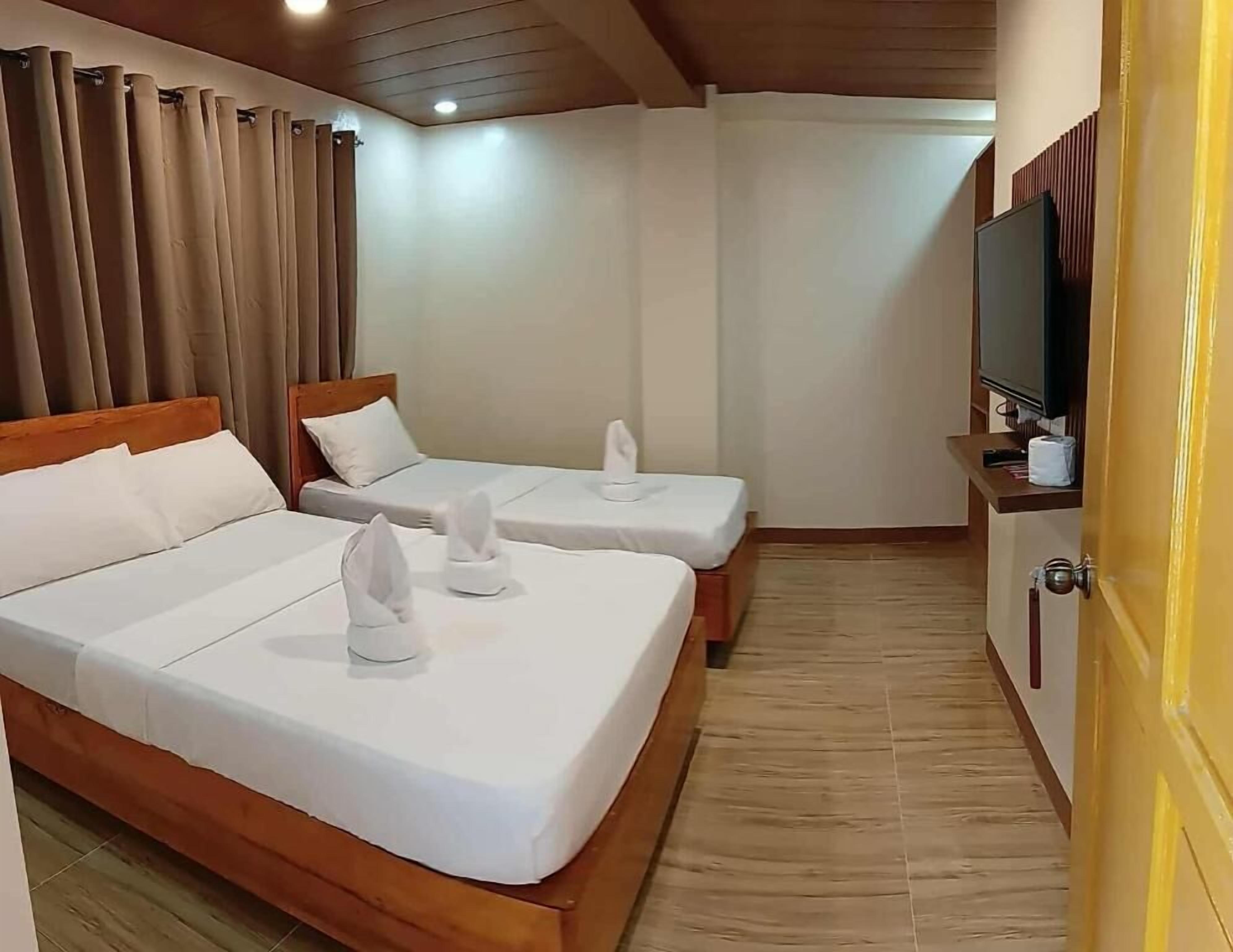 واي فاي مجانًا وملاءات أسرّة