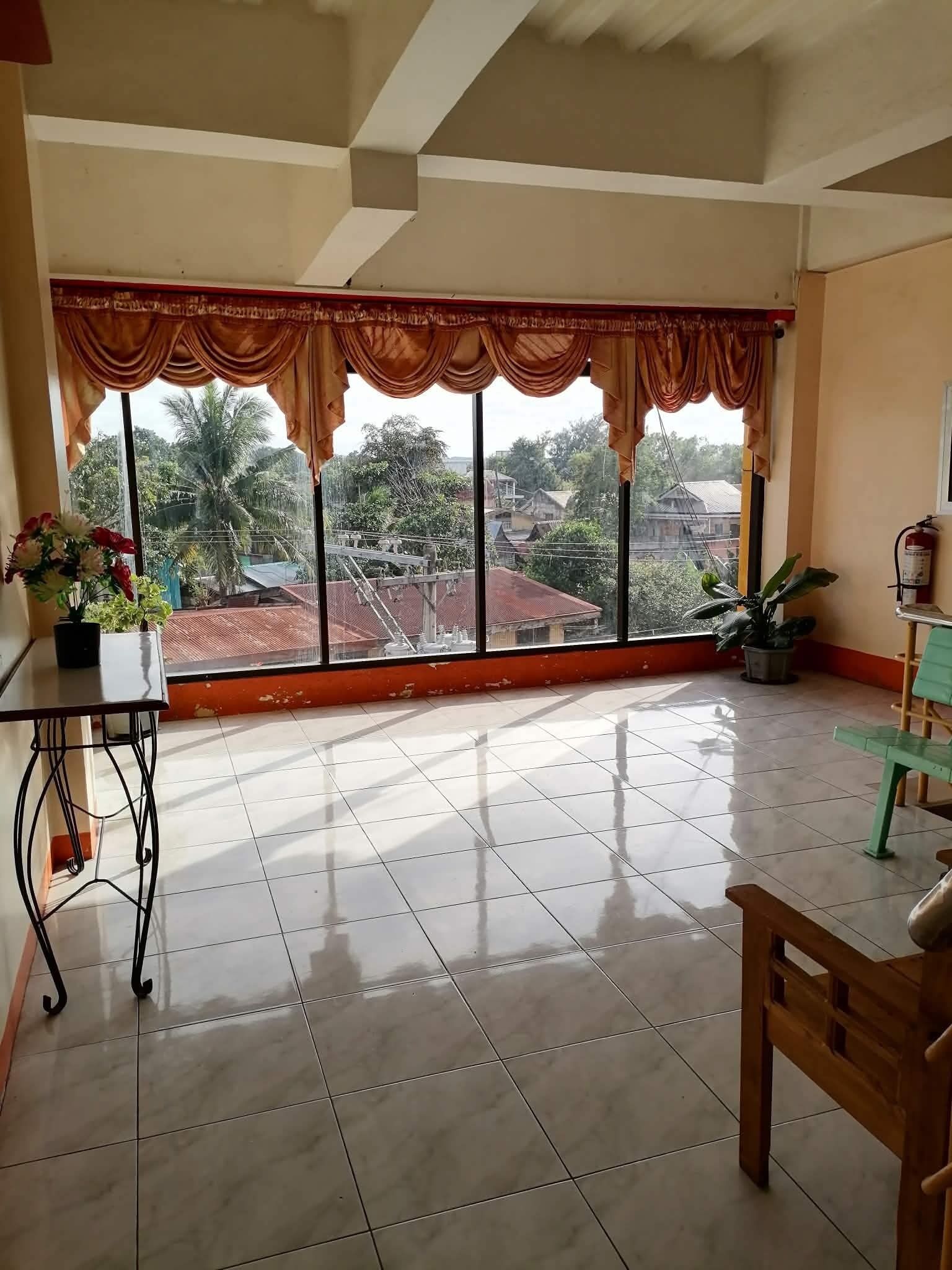 Lorong